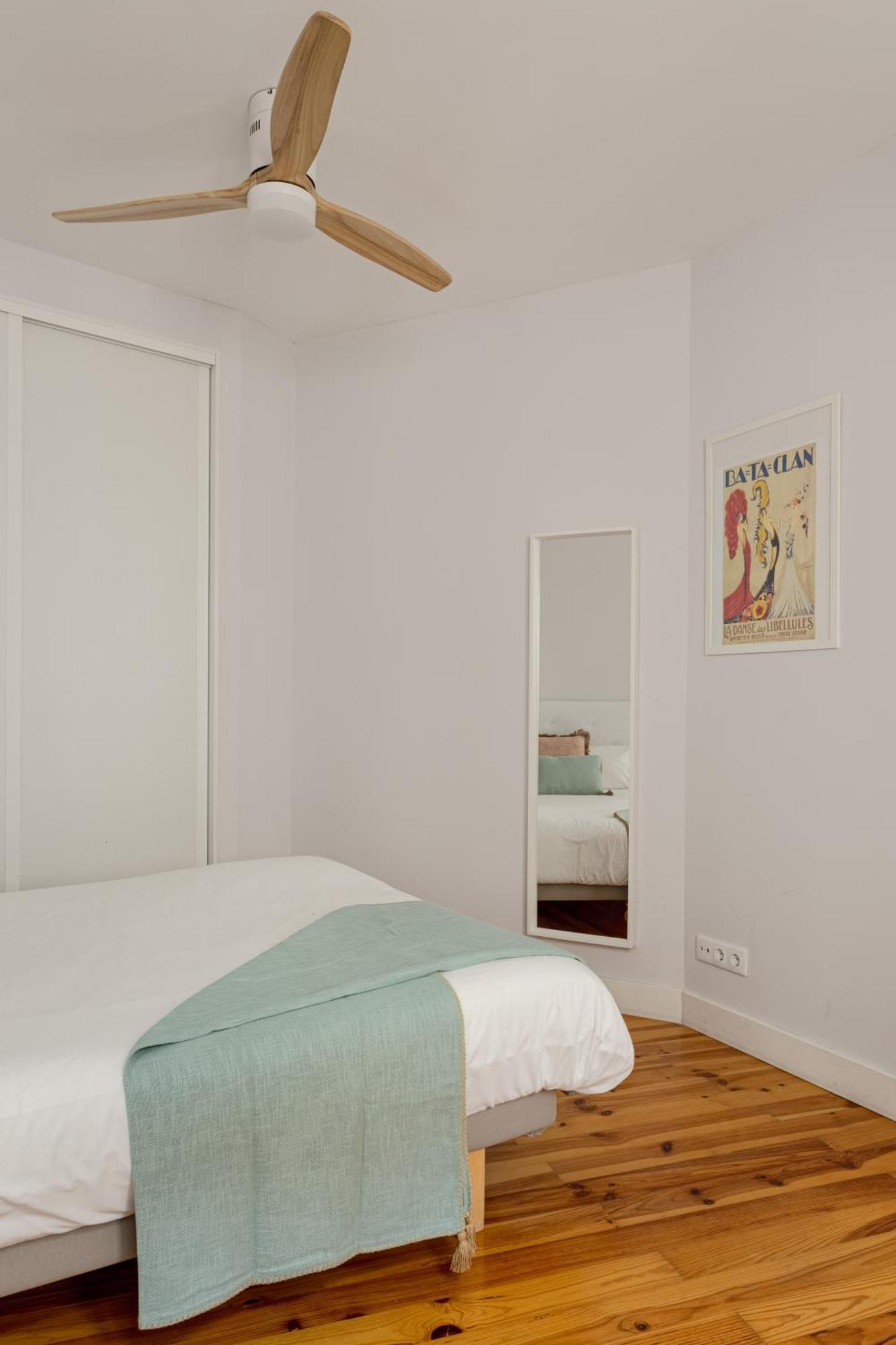 ALTIDO Vintage 2BR Apt in Chiado, nearby Rossio train station Lisboa Exterior foto